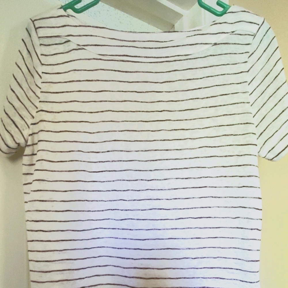 Short sleeve shirt